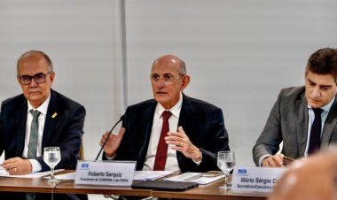 Roberto Serquiz debate impacto da reforma tributária no Conselho da Micro e Pequena Empresa da CNI