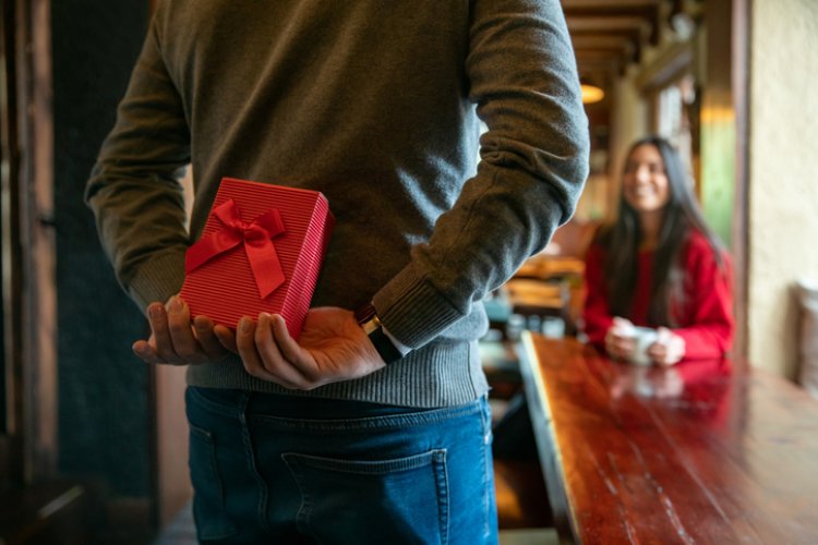 Opções acessíveis para comemorar o Dia dos Namorados