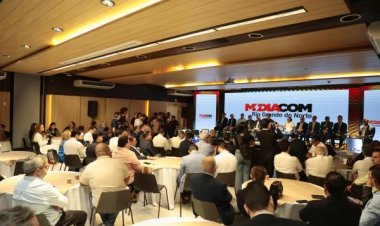 Governadora defende combate às fake news na posse da diretoria do Midiacom-RN