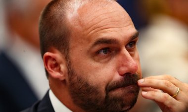 Eduardo Bolsonaro é um projeto de Steve Bannon