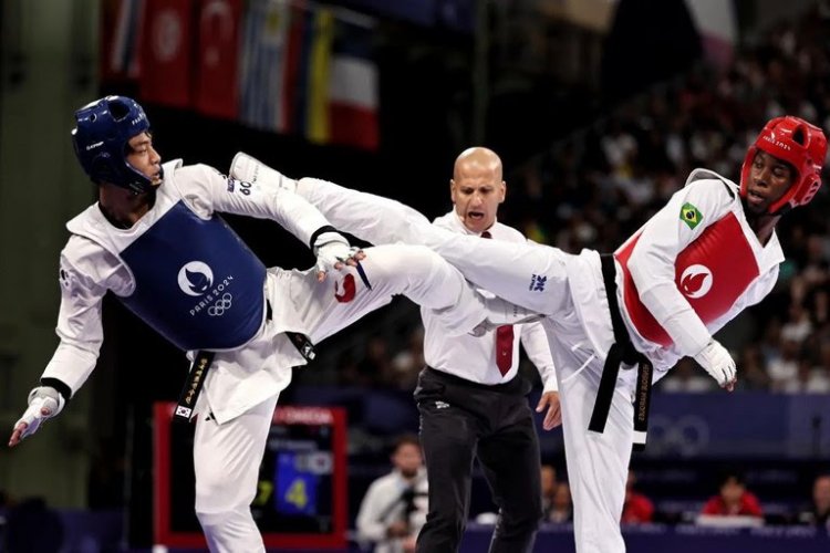 Henrique Marques, beneficiário do programa Bolsa Atleta, é campeão mundial de taekwondo na categoria até 80kg