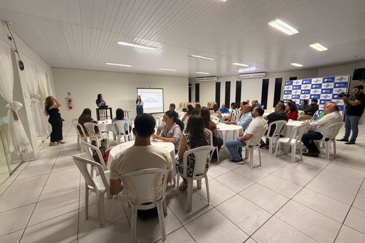 Aura prepara empreendedores de Currais Novos, RN, para o mercado